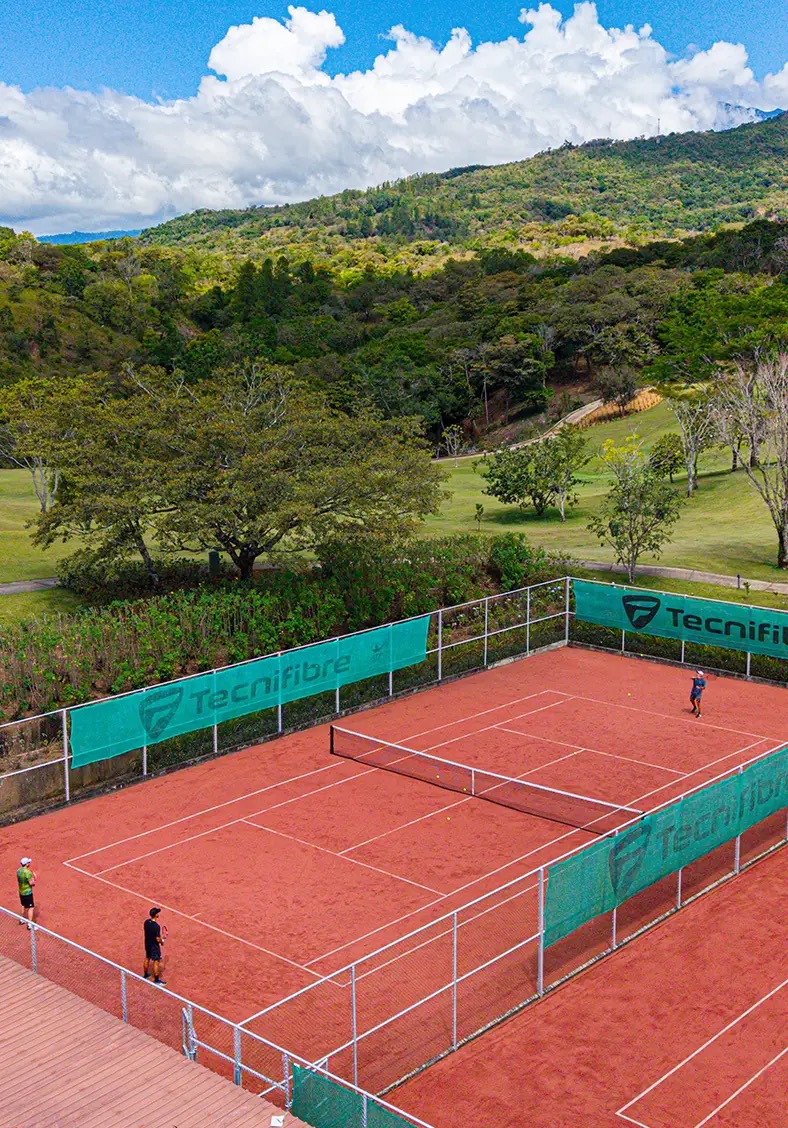 Lucero Residences Golf & Wellness Resort