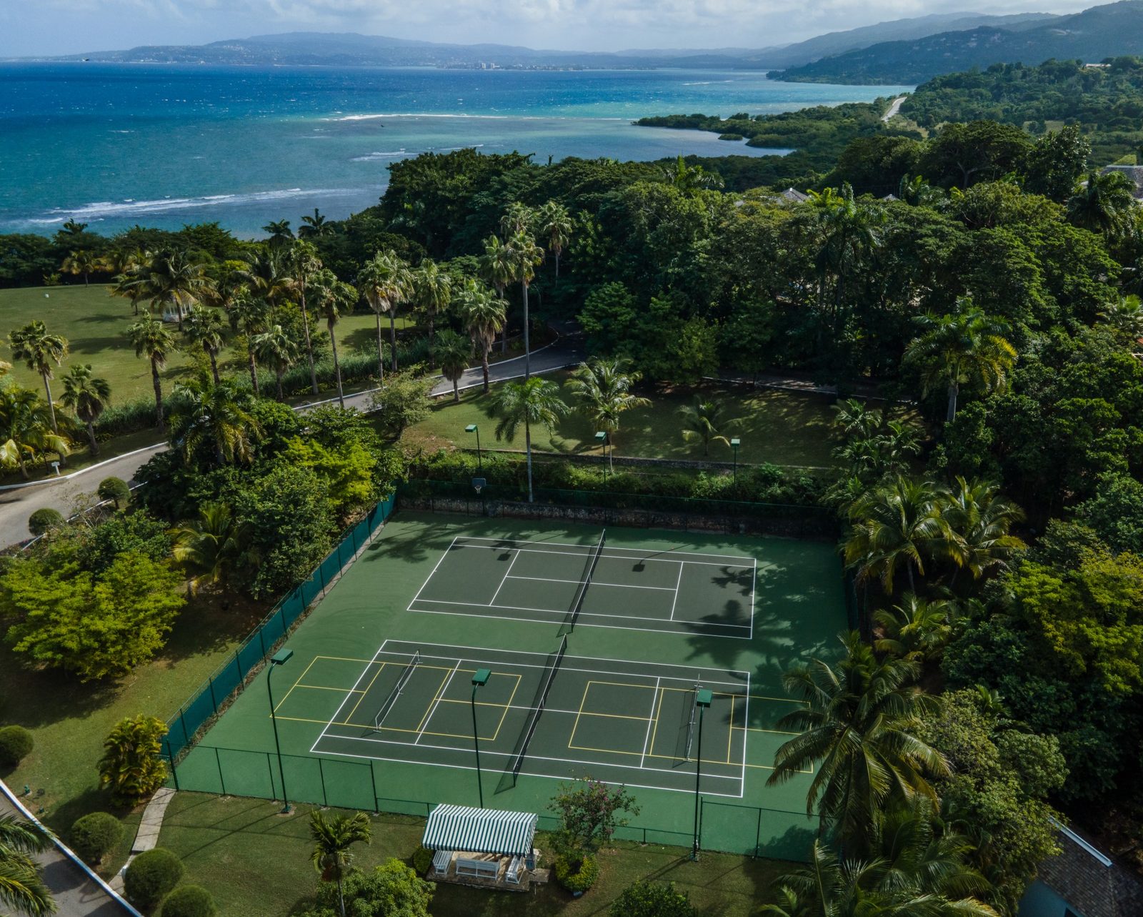 Round Hill Hotel and Villas